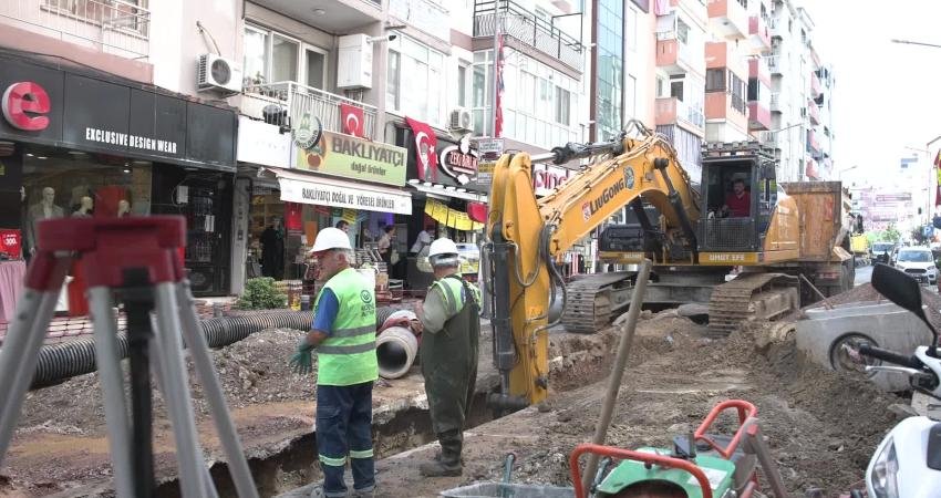 İzmir Büyükşehir Belediyesi İZSU Genel Müdürlüğü, Balçova’da yoğun yağışlarda yaşanan