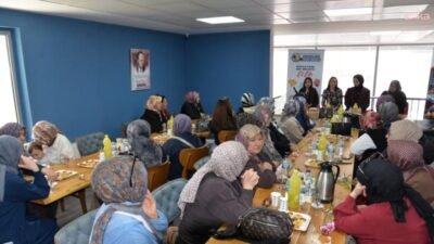 Kahramankazan Belediyesi Engelsiz Yaşam Merkezi kursiyerlerinin anneleri, Anneler Günü dolayısıyla