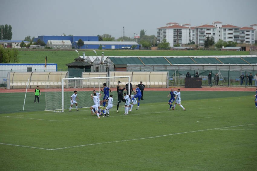 Kahramankazan Belediyespor, Bölgesel Amatör Lig 5. Grup’ta gösterdiği başarılı performansın