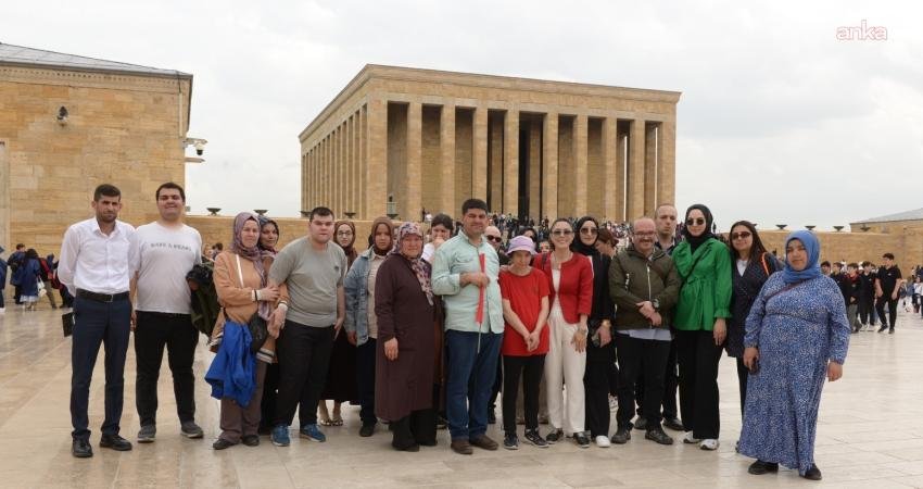 Kahramankazan’ın özel bireyleri, Ata’nın huzura çıktı Kahramankazan Belediyesi Sağlık İşleri Müdürlüğü ile Kahramankazan Engelsiz Kafe personeli,