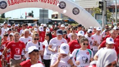 Karabağlar Belediyesi, bu yıl 10'uncusu düzenlenecek "Bağımsızlık Koşusu" için hazırlıklarını