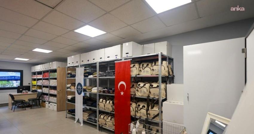 Karabağlar’da Sosyal Market’in 2. şubesi Çalıkuşu’nda açıldı Karabağlar Belediyesi ile Türk Kızılay Karabağlar Şubesi iş birliğinde hayata