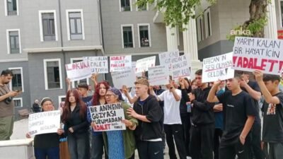 Muğla'nın Ortaca ilçesinde 16 yaşındaki Efecan Bayram'ın motosiklet kullanırken hayatını