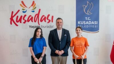 Kuşadası Belediye Başkan Vekili Tahsin Demirtaş, resim ve edebiyat alanlarında