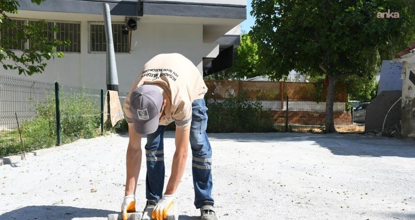Tutuklanarak görevinden uzaklaştırılan Kuşadası Belediye Ömer Günel tarafından duyurulan Taziye