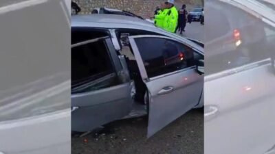 Malatya’nın Akçadağ ilçesinde iki otomobilin çarpışması sonucu meydana gelen kazada