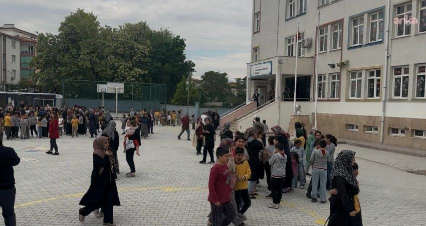 Malatya'nın Battalgazi ilçesinde meydana gelen 5.6 büyüklüğündeki deprem nedeniyle kent