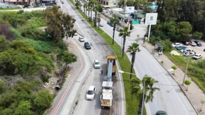 Manavgat Belediyesi, ilçenin önemli turizm arterlerinden Side-Evrenseki Turizm Caddesi üzerinde
