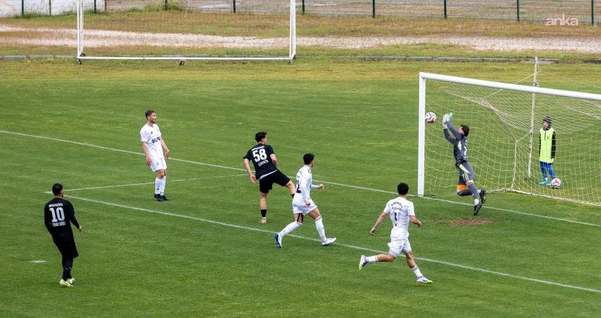 Bölgesel Amatör Lig (BAL) 7. Grup’ta mücadele eden Manavgat Belediyespor,