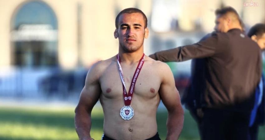 Manavgat Belediyesi Güreş Kulübü sporcusu Müslüm Berat Aslan, Gaziantep’in Nizip