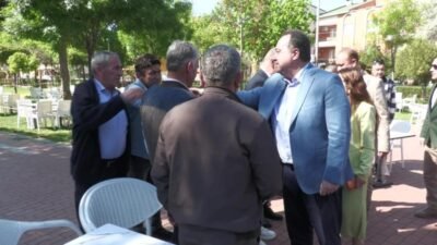 Manisa Büyükşehir Belediye Başkanı Besim Dutlulu, toplu ulaşım esnafının talep