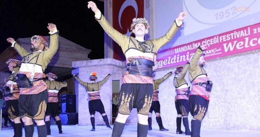 Menderes Belediyesi, 21-23 Mayıs tarihlerinde Mandalina Çiçeği Festivali düzenleyecek.