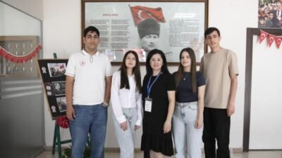 Mersin Büyükşehir Belediyesi’nin ücretsiz kurs merkezleri, LGS ve YKS’ye hazırlanan
