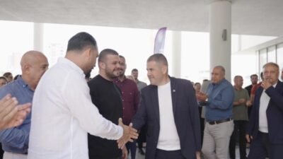 Mezitli Belediye Başkanı Ahmet Serkan Tuncer, Kurban Bayramı öncesi belediye