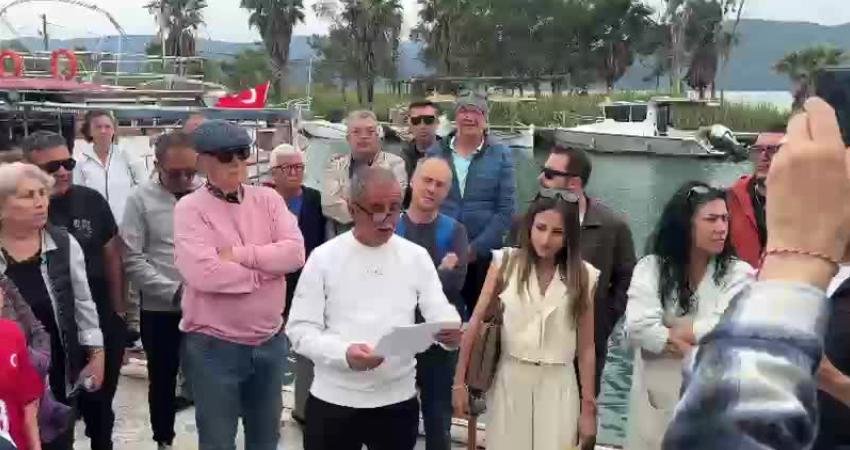 Muğla’nın Ula ilçesinde Kadın Azmağı’nda faaliyet gösteren tekneciler, liman işletme