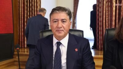 CHP Grup Başkanvekili Murat Emir, ABD Başkanı Donald Trump'ın sosyal