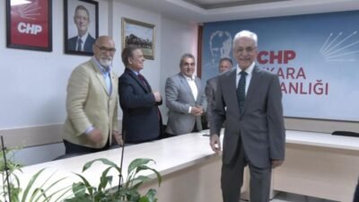 Eski SHP Genel Başkanı Murat Karayalçın, CHP Ankara İl Başkanlığı’nı
