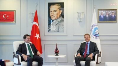 Ortahisar Belediye Başkanı Ahmet Kaya, Hollanda'nın Ankara Büyükelçisi Joep Wijnands’ı