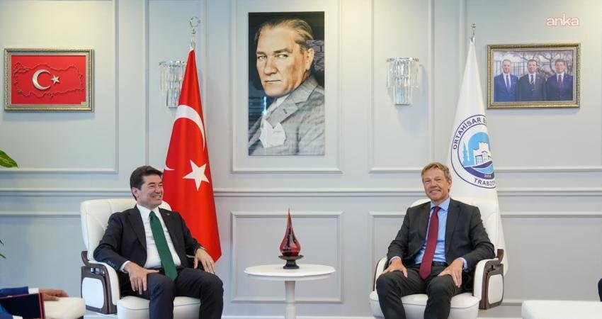 Ortahisar Belediye Başkanı Ahmet Kaya, Hollanda'nın Ankara Büyükelçisi Joep Wijnands’ı