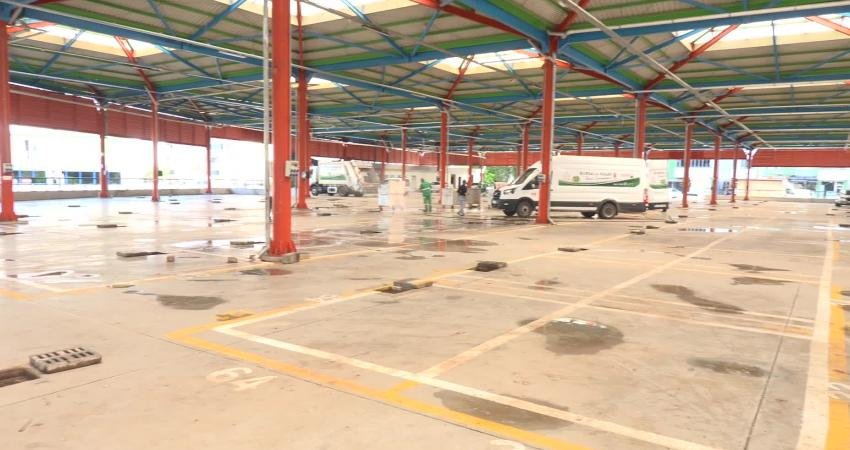 Osmangazi Belediyesi Temizlik İşleri Müdürlüğü ekipleri, kurban kesim işlemlerinin ardından