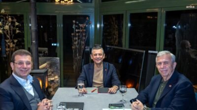 CHP Genel Başkanı Özgür Özel, tutuklu İBB Başkanı Ekrem İmamoğlu