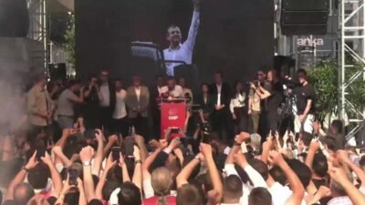 Özgür Özel, genel başkan seçildiği kurultayın ardından yaşananlara ilişkin, "AK