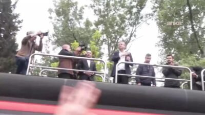 CHP Genel Başkanı Özgür Özel, Milli Egemenlik Parkı’nda yaptığı konuşmada,