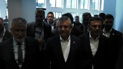 CHP Genel Başkanı Özgür Özel, İstanbul’da SAHA 2026 Uluslararası Savunma,