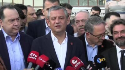 Özgür Özel, "yeni parti kurulacağı" iddialarının doğru olmadığını belirterek, partililere,