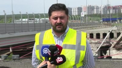 Rus askerlerinin Kiev'e gelişini önlemek için 25 Şubat 2022'de Ukrayna