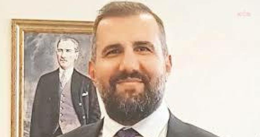 Rüşvet ve yolsuzluk suçlamalarıyla yargılanan DHMİ eski daire başkanı Cemil