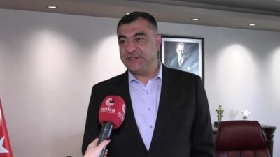 İBB Şehir Tiyatroları tarafından bu yıl 40’ıncısı düzenlenen “Genç Günler”,