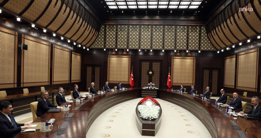Cumhurbaşkanı Recep Tayyip Erdoğan, Cumhurbaşkanlığı'nda Siber Güvenlik Kurulu'nu topladı.