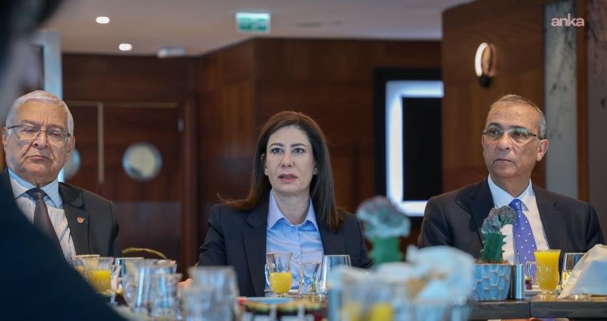 KKTC'de ana muhalefet partisi CTP'nin Genel Başkanı Sıla Usar İncirli,