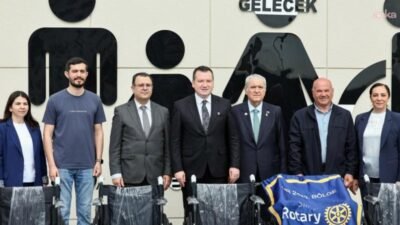 Silivri Belediye Başkanı Bora Bacıoğlu, Silivri Rotary Kulübü tarafından Engelli