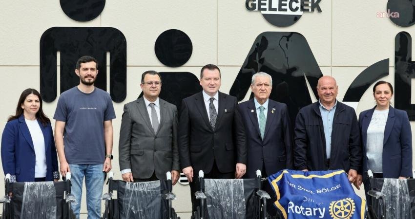 Silivri Belediye Başkanı Bora Bacıoğlu, Silivri Rotary Kulübü tarafından Engelli