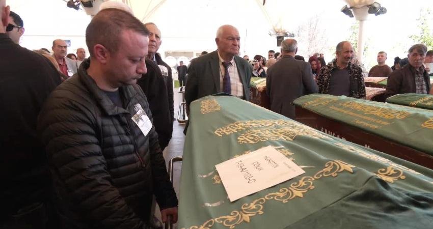 MHP yönetiminde uzun yıllar görev alan, Gazeteciler Cemiyeti üyesi Muhittin