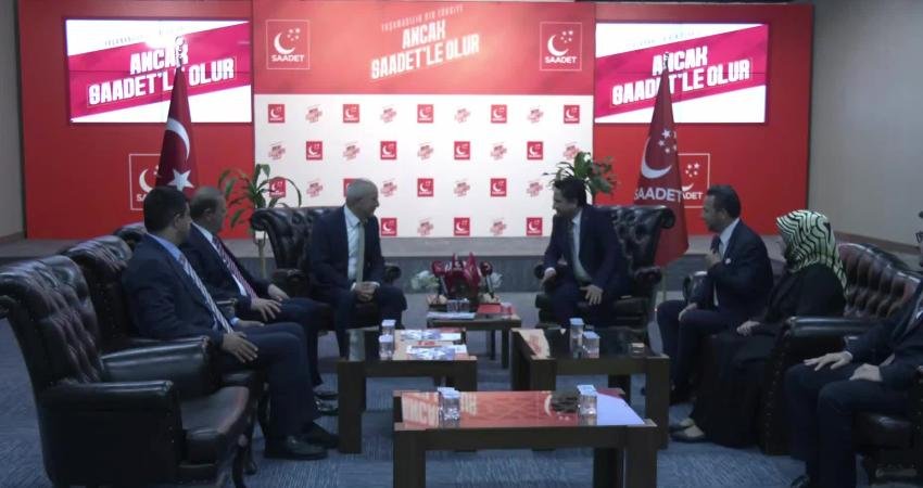 CHP Genel Merkezi heyeti, bayramlaşma programı kapsamında Saadet Partisi ve