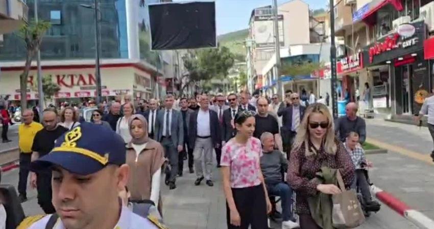 Soma’da 10-16 Mayıs Engelliler Haftası nedeniyle özel öğrenciler ve velileri