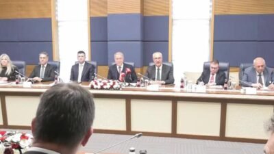 TBMM Milli Savunma Komisyonu Başkanı Hulusi Akar, Avrupa Birliği'ne (AB)