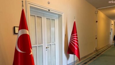 Özgür Özel liderliğindeki CHP'lilerin diğer partilerle bayramlaşma programı belli oldu.