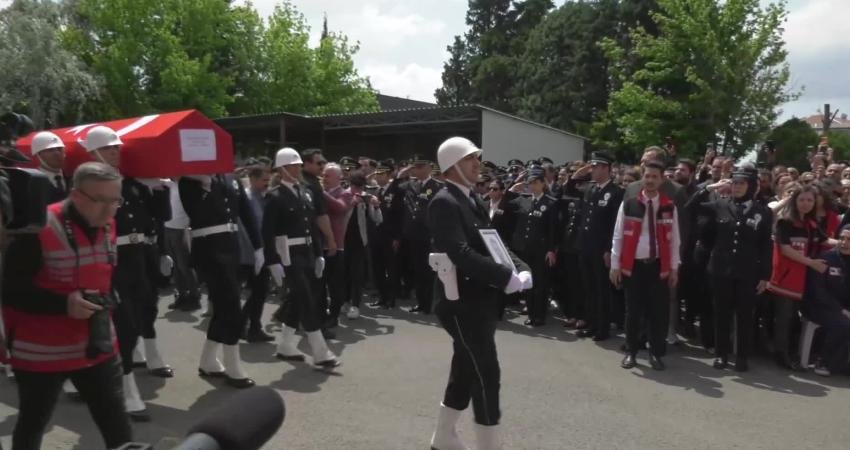 Çorlu ilçesinde silahlı kavga ihbarına gittiği sırada çıkan çatışmada şehit
