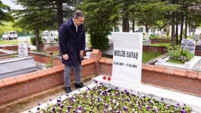Eski Tepebaşı Belediye Başkan Yardımcısı Melih Savaş, vefatının beşinci yılında