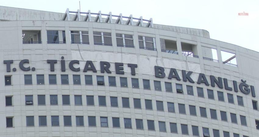 Ticaret Bakanlığı verilerine göre, Türkiye’nin e-ticaret hacmi 2025 yılında 4,5 trilyon