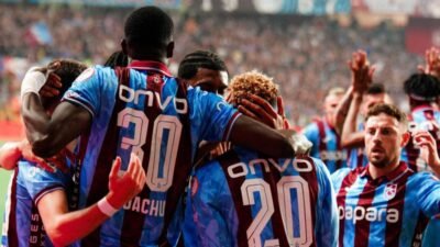 Trabzonspor, Ziraat Türkiye Kupası finalinde TÜMOSAN Konyaspor'u 2-1 mağlup ederek