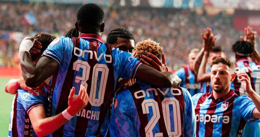 Trabzonspor, Ziraat Türkiye Kupası finalinde TÜMOSAN Konyaspor'u 2-1 mağlup ederek