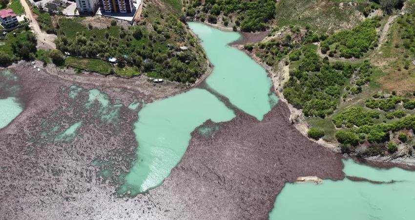 Tunceli'de son günlerde etkisini artıran sağanak yağışların ardından, Uzunçayır Baraj