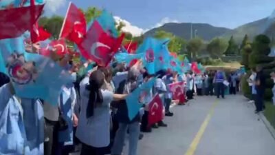 Manisa'da Türk Metal Sendikası ile Bitron Elektromekanik iş yerinde çalışan