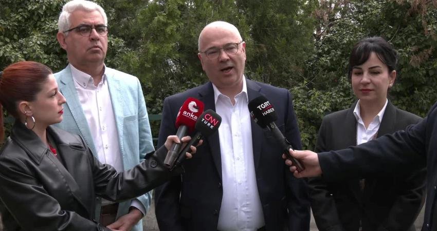 Türk Toraks Derneği (TTD) Başkanı Prof. Dr. Çağlar Çuhadaroğlu, "3'üncü