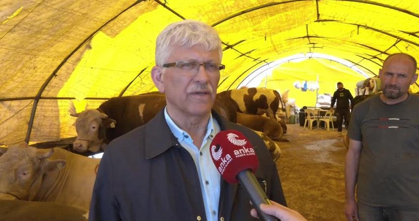  Türk Veteriner Hekimleri Birliği Başkanı Ali Eroğlu, Keçiören Hayvan Pazarı’nda